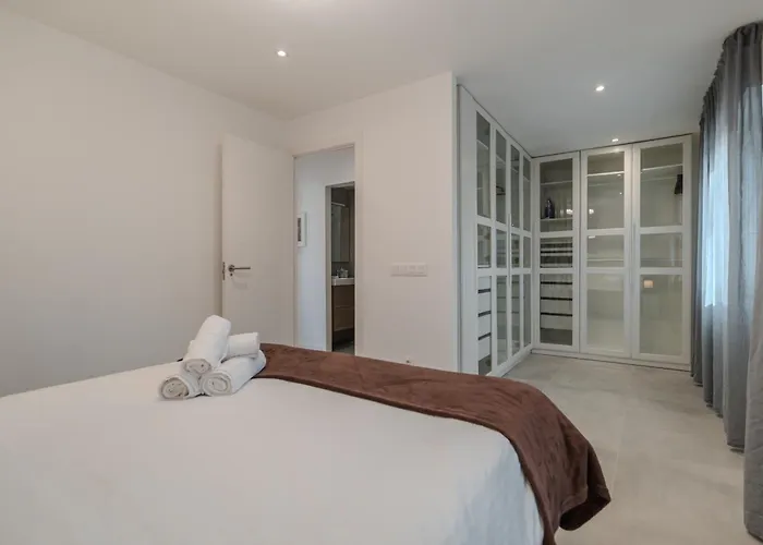 Moderno Con Piscina En Appartamento Costa Adeje (Tenerife)