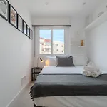 Apartamento Moderno Con Piscina En