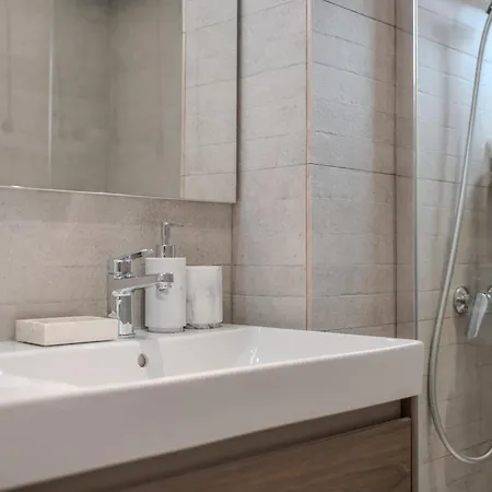 Moderno Con Piscina En Apartment Costa Adeje (Tenerife)