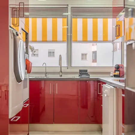 Moderno Con Piscina En Apartamento *