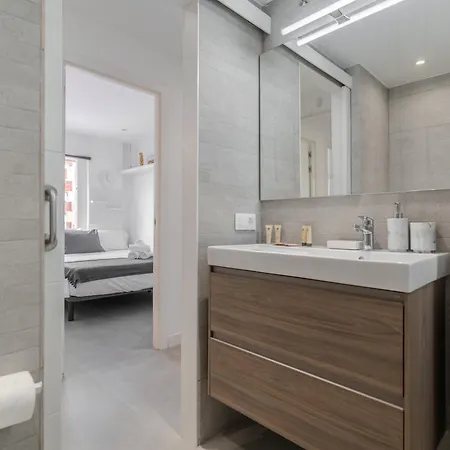 Apartament Moderno Con Piscina En Costa Adeje (Tenerife)