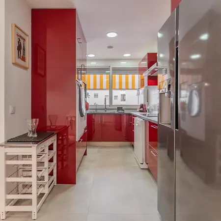 Moderno Con Piscina En Apartamento *