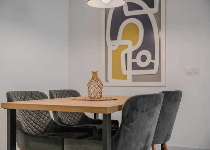 Moderno Con Piscina En Апартаменты *